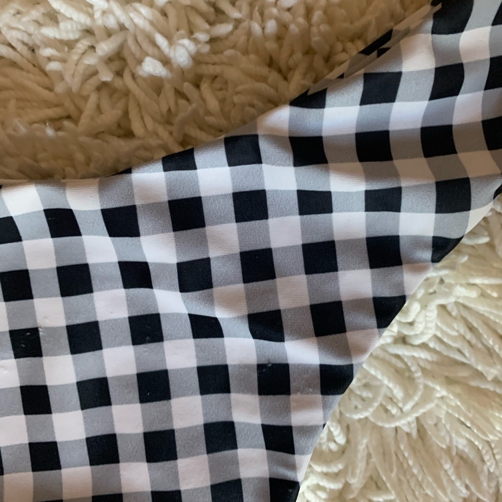 Checkered print bikini - Picture 2 of 4